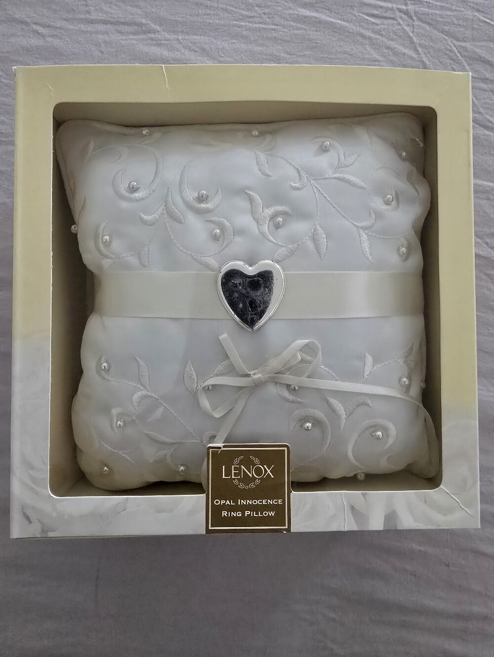 (NWT) Lenox Ivory Embroidered Opal Innocence Silver Heart - Ring Bearer Pillow